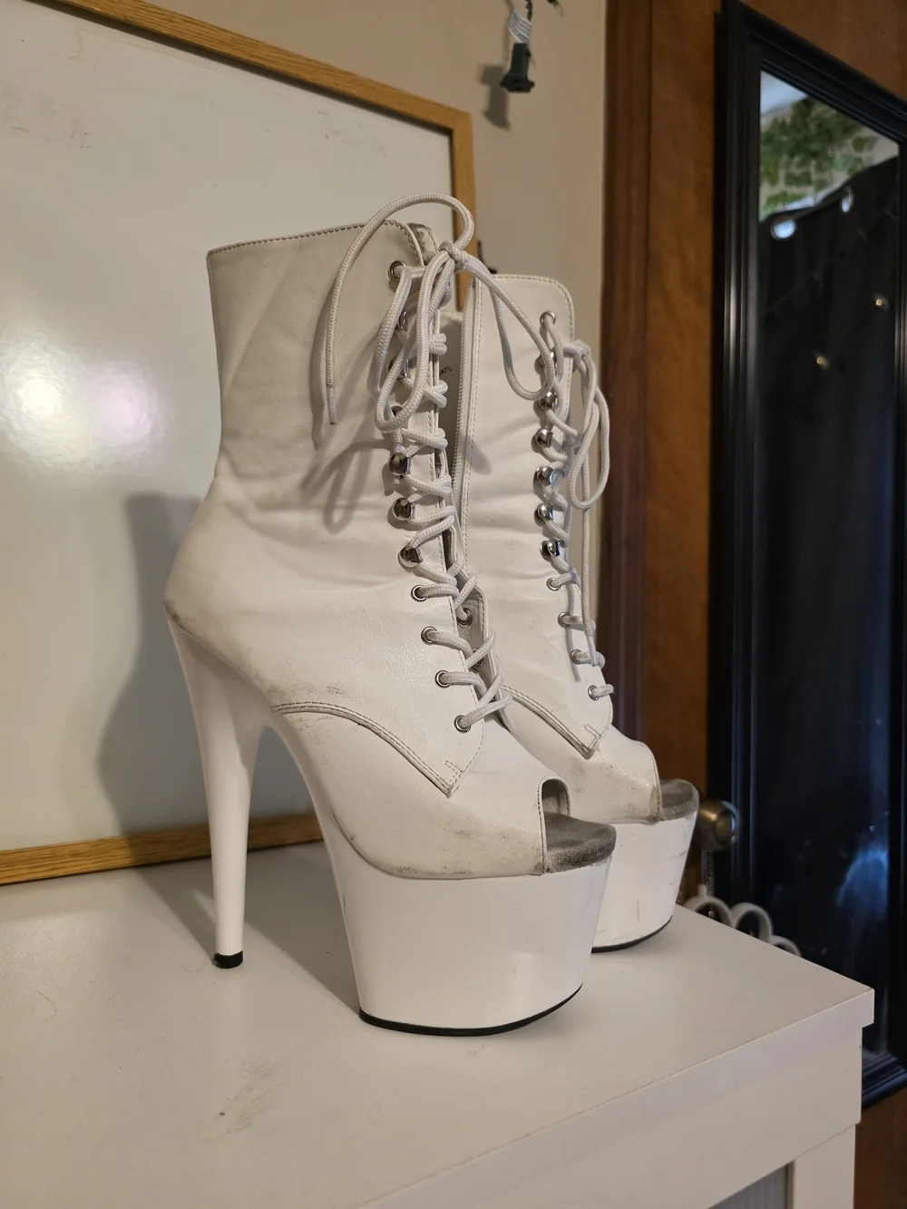 Used White Pleaser Platform Boots